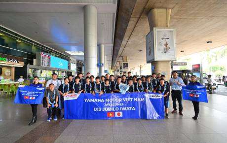 YMVN chào đón đội bóng U13 Jubilo Iwata