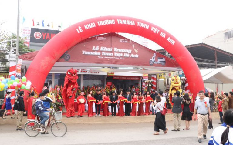 Vui mừng khai trương Yamaha Town Việt Hà Anh - Hà Nội