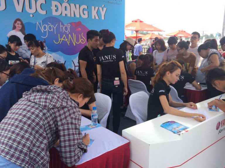 Ngày hội Janus gây ấn tượng mạnh với các bạn trẻ Hà Thành