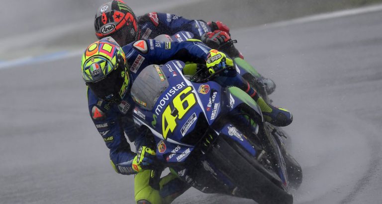 Vòng 15 MotoGP: Đường đua "ẩm ướt" Motegi và những kết quả bất ngờ cho Movistar Yamaha