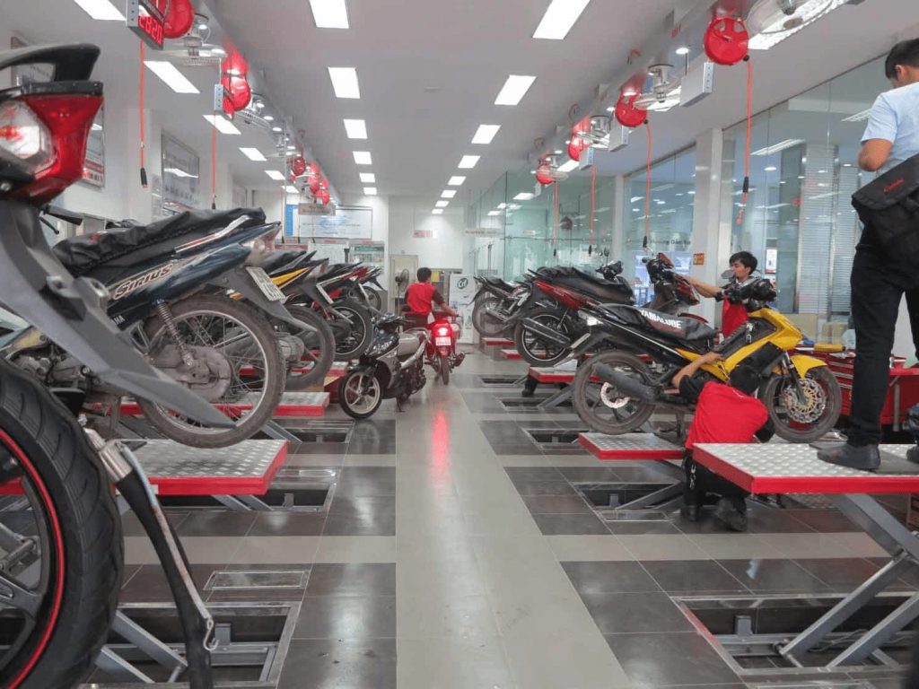 Xe máy Yamaha Grande phiên bản mới vừa ra mắt: Đại lý chớp cơ hội “đội