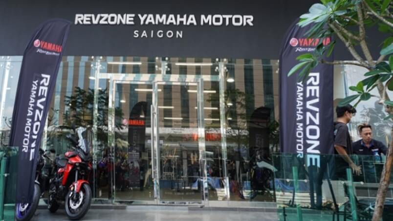 Revzone Yamaha Motor