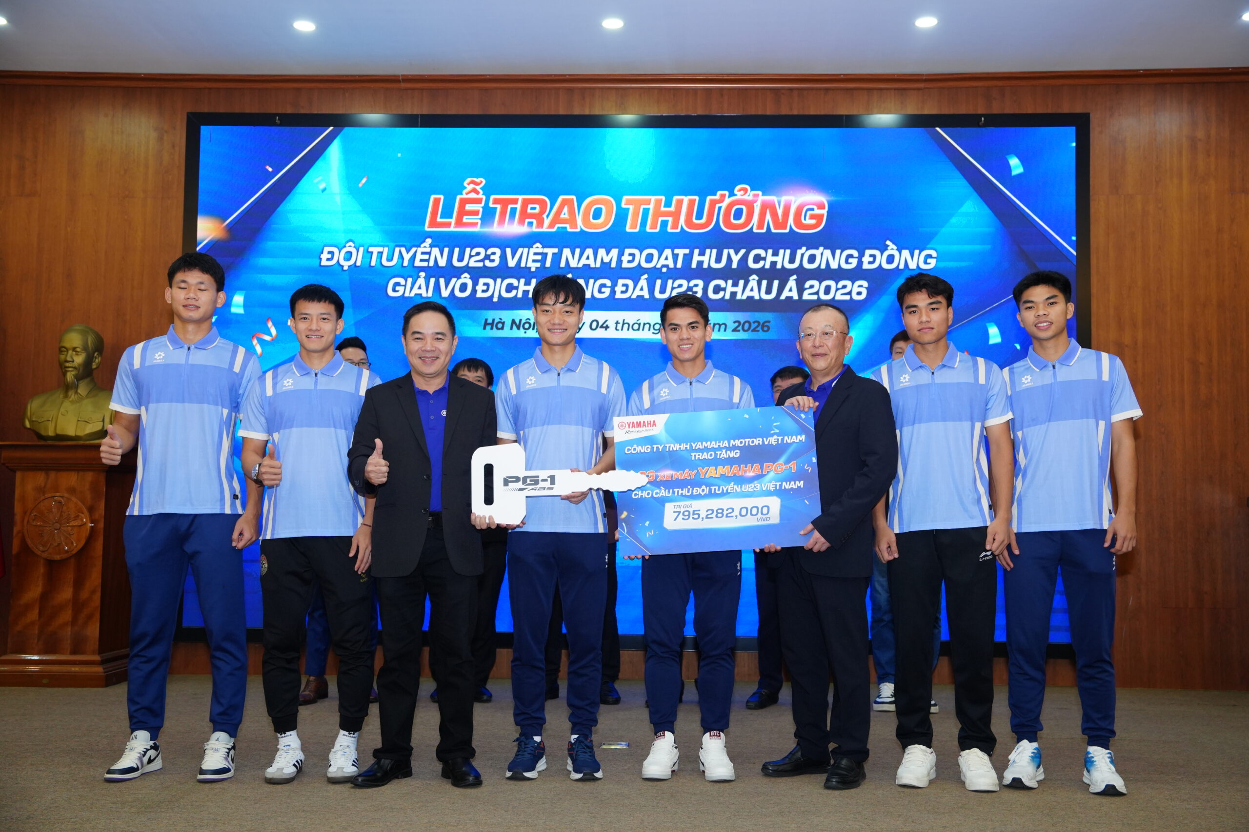 YAMAHA CHÚC MỪNG THÀNH TÍCH ĐỘI TUYỂN U23 TẠI AFC CUP 2026 VIỆT NAM: TRAO TẶNG 23 XE PG-1 & 01 XE NMAX TỚI CÁC CẦU THỦ VÀ HUẤN LUYỆN VIÊN TRƯỞNG