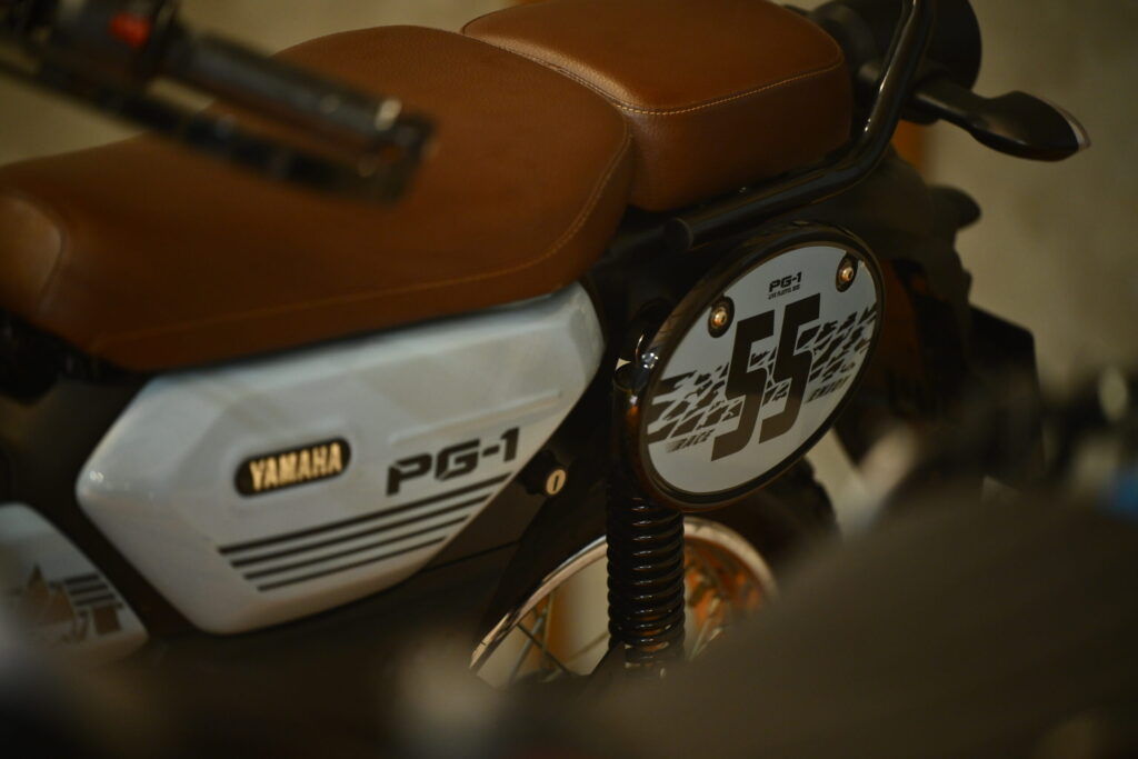 MIẾNG ỐP SƯỜN XE PG-1 XANH - PLAYFUL CUSTOM