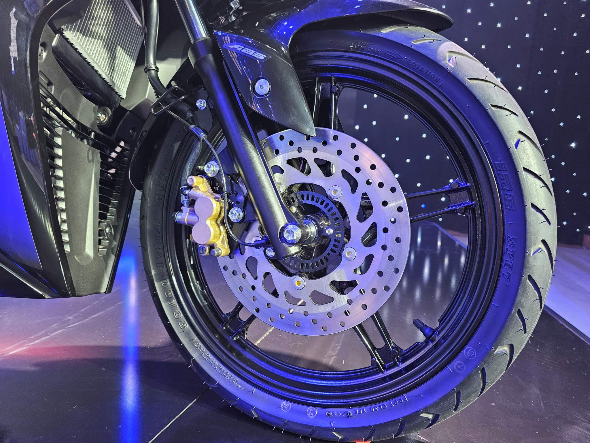 Phanh ABS Trên Xe Máy Là Gì & Cơ Chế Hoạt Động